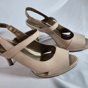 Life Stride Patent Leather Taupe Beige Soft System Peep-toe Pump Women's Size 8